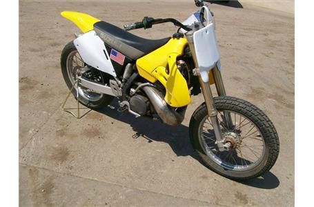 2000 Suzuki RM250 Dirt Bike 