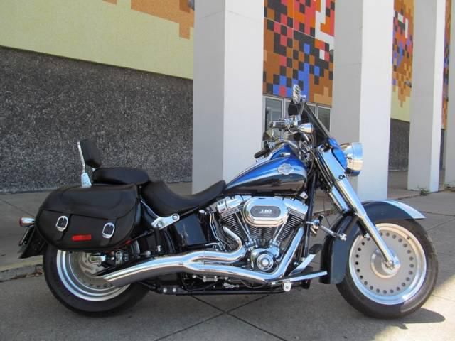 2010 Harley-Davidson Screamin Eagle Softail Convertible CVO Cruiser 