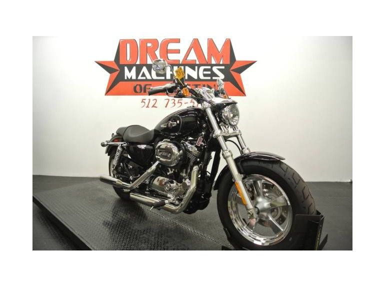 2012 Harley-Davidson Sportster 1200 Custom XL1200C 