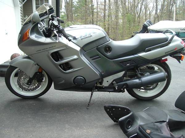 1990 Honda CBR1000F Motorcycle