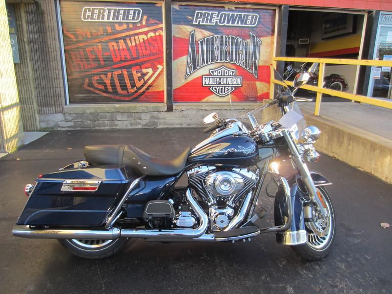 2012 Harley-Davidson FLHR - Road King Touring 