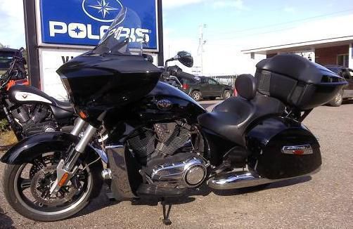 2011 Victory Cross Country Touring 