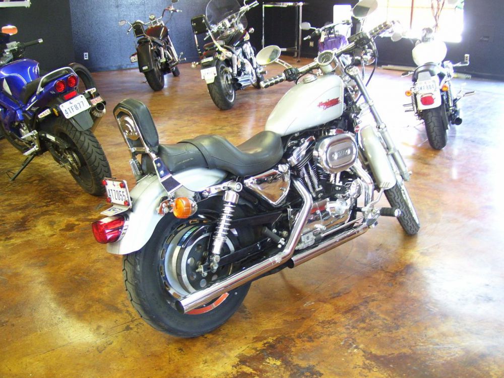 2001 Harley-Davidson SPORTSTER 1200 CUSTOM Cruiser 