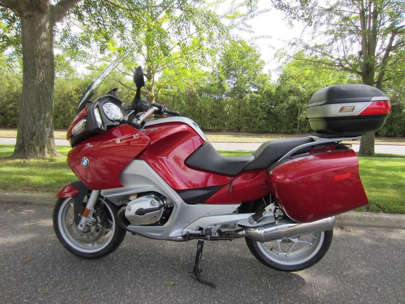 2005 Bmw r1200rt red
