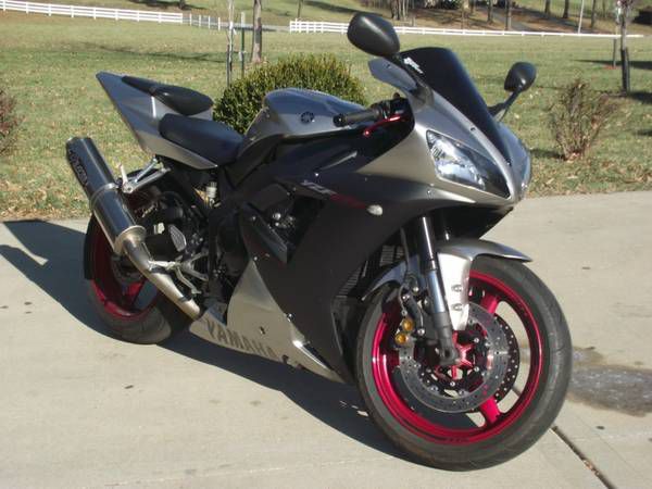2003 yamaha yzf-r1 r1 only 7k miles