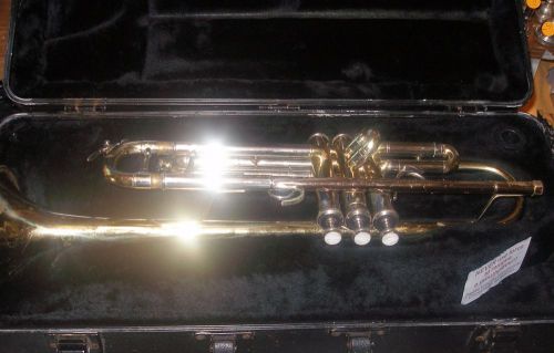 VINCENT BACH TR500 Student Model Bb Trumpet AD17107XXX