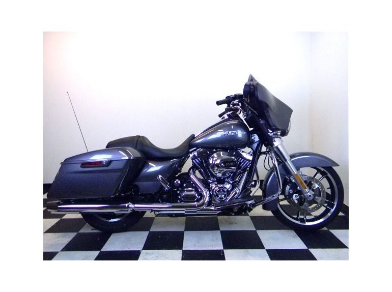 2014 Harley-Davidson FLHX - Street Glide 