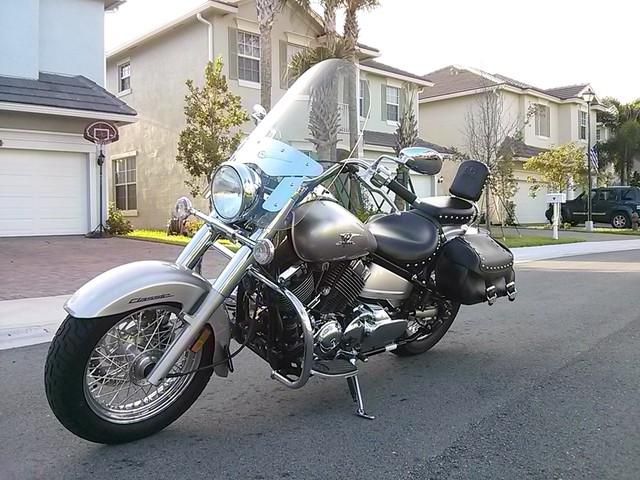 2008 YAMAHA V STAR CLASSIC! ONLY 115 MILES!!!