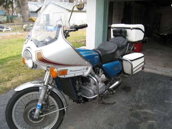 1975 Gold Wing