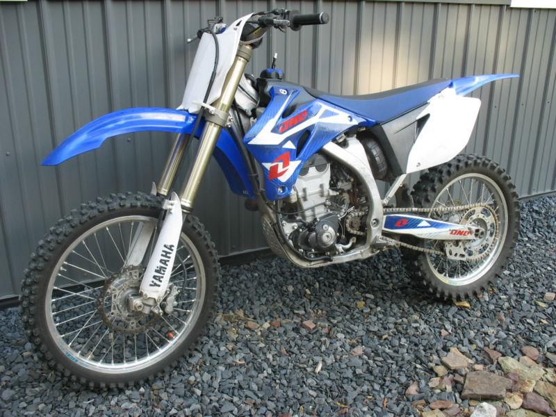 2009 YZ450F dirtbike