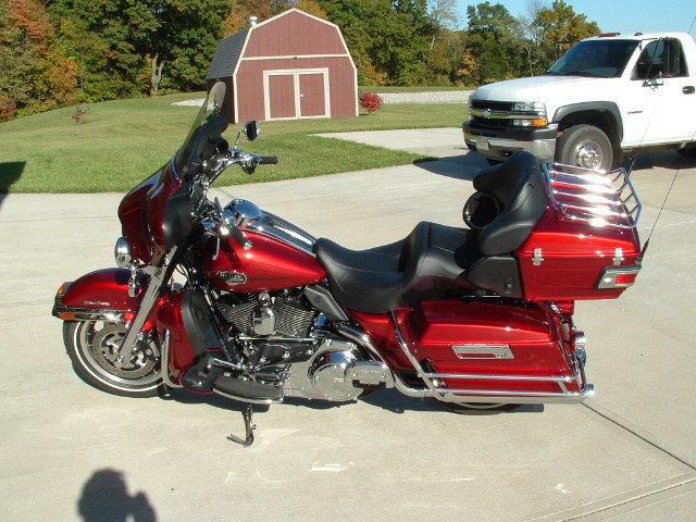 HARLEY DAVIDSON ULTRA CLASSIC, LOADED WITH EXTRA's