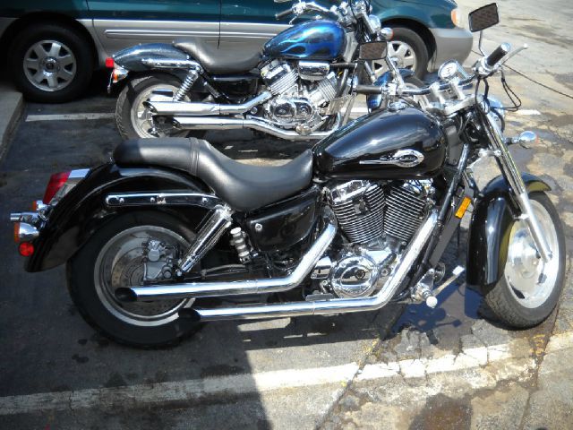 Used 2001 Honda Shadow for sale.