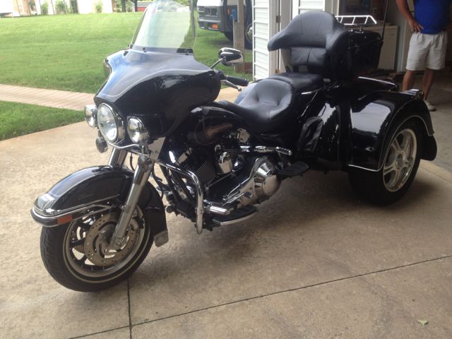 Used 2005 harley-davidson electra glide classic for sale.