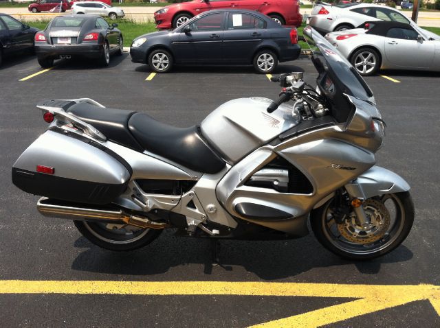 Used 2007 Honda ST1300 for sale.