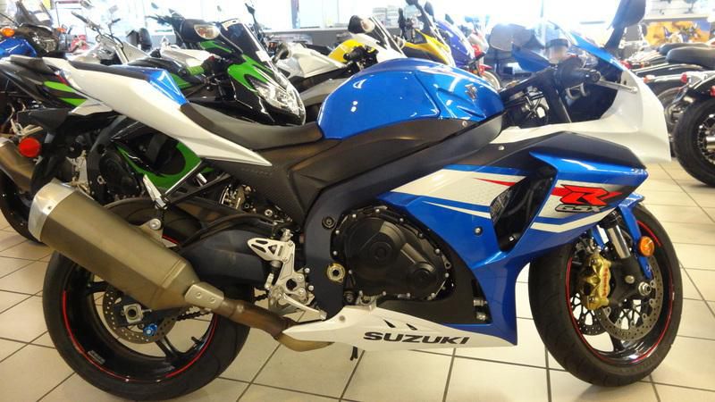 2012 suzuki gsx r1000  sportbike 