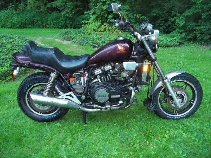original 1983 Honda v65 Magna vf 1100 C motorcycle similar to v 65 Sabre