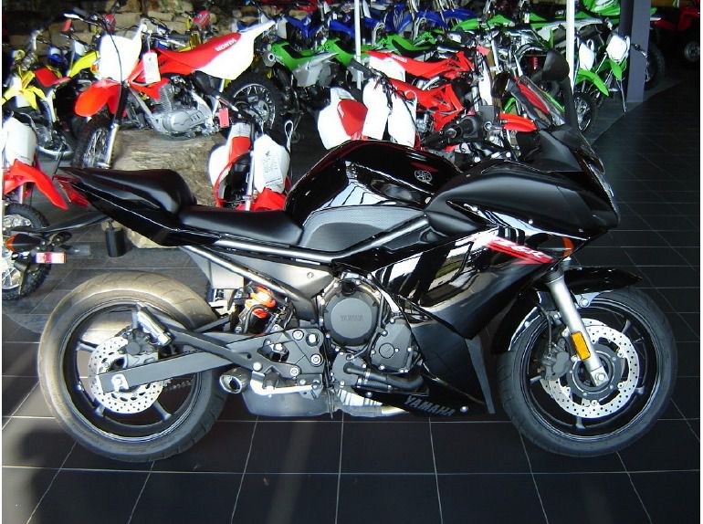 2009 Yamaha FZ6 FZ6R R 