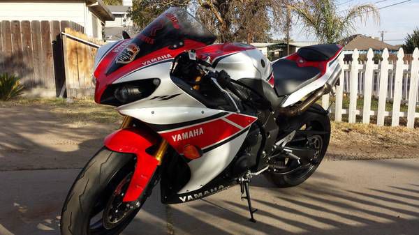Pre Black Friday Sale! 2012 Yamaha R1