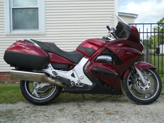 Used 2005 Honda ST1300 for sale.
