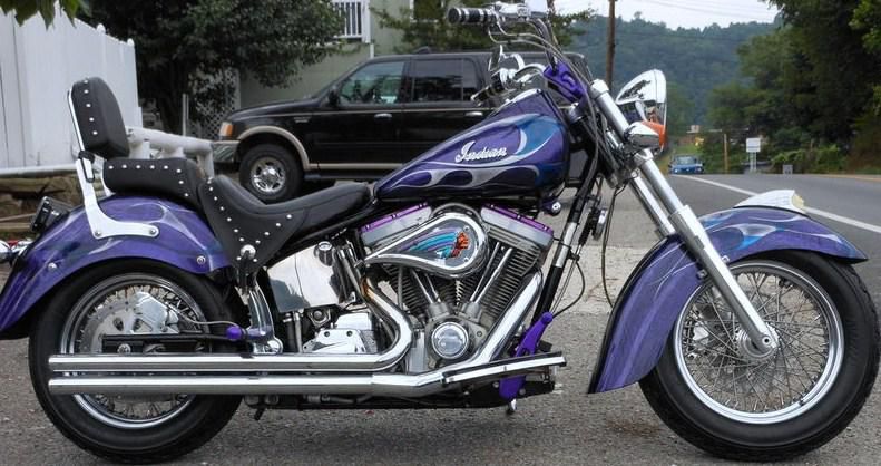 2002 Indian Spirit Deluxe - custom paint and accessories