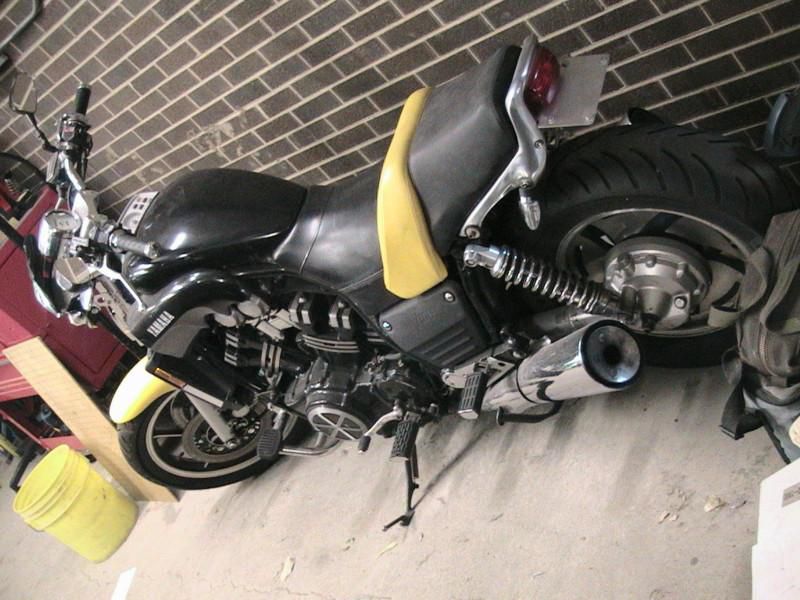 1985 YAMAHA VMAX 1200 VMX1200 49,000 miles With R1 Front end And wide rear rim